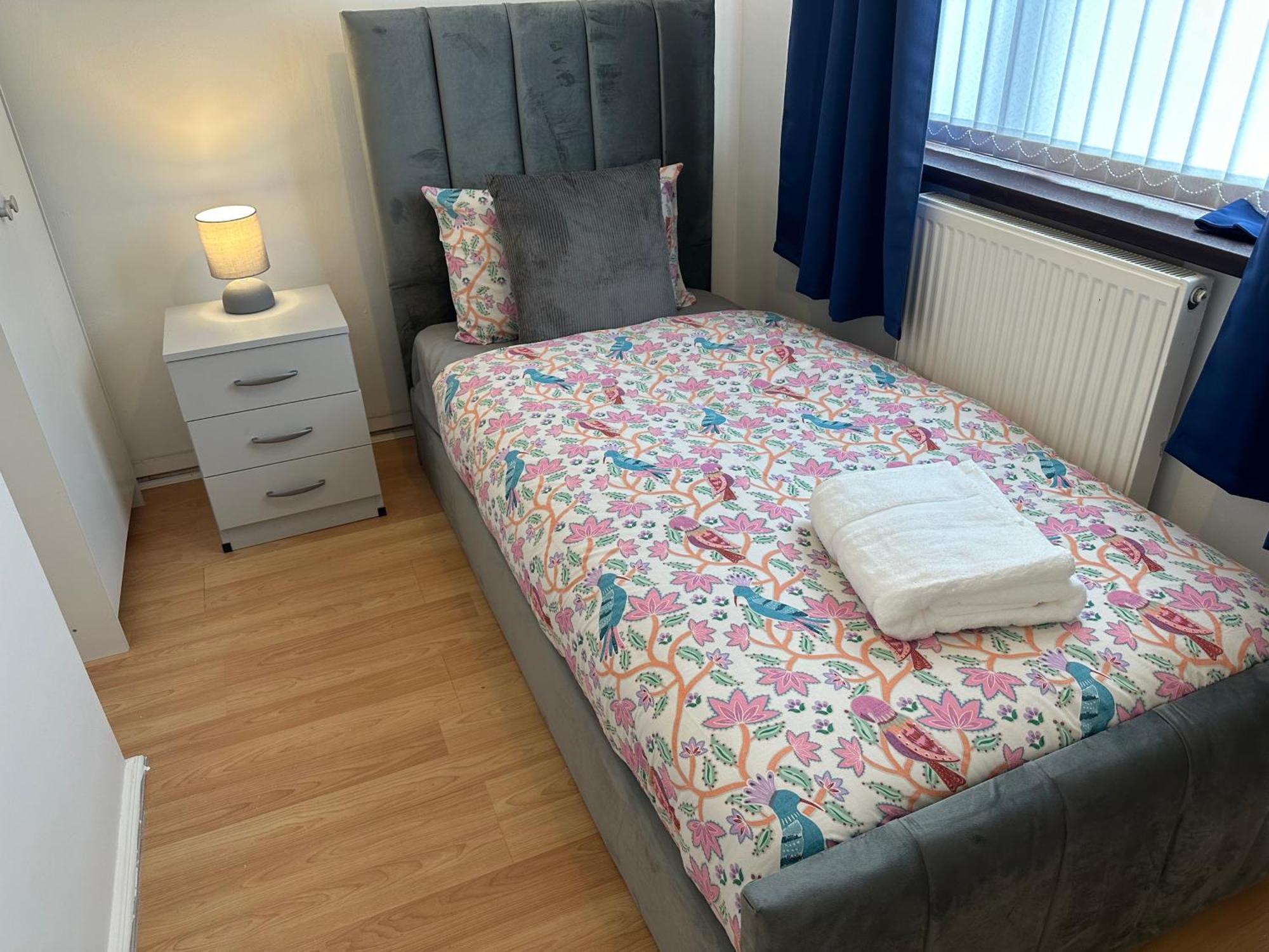 Lovely 3 Bedroom House Close To City Centre Peterlee Exterior foto
